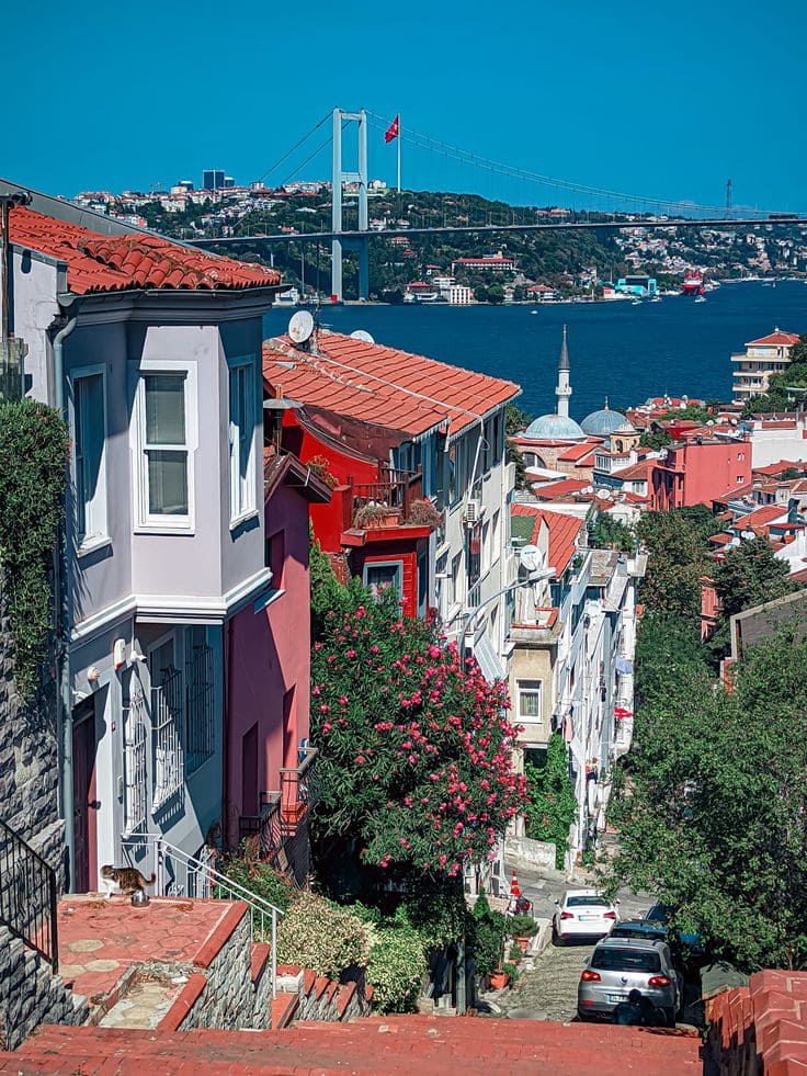 1. Istanbul, Turki